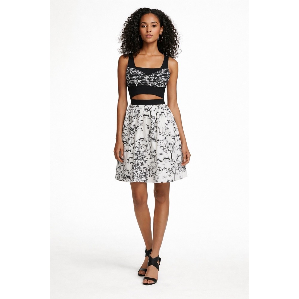 DVF 2015 Black‎ White Cutout Dress Fit Flare A Line Size 4 Jayme